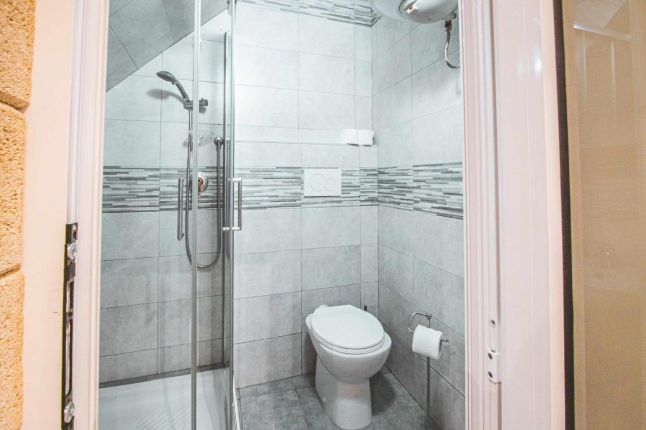 The Castle Apartment บารี ภายนอก รูปภาพ